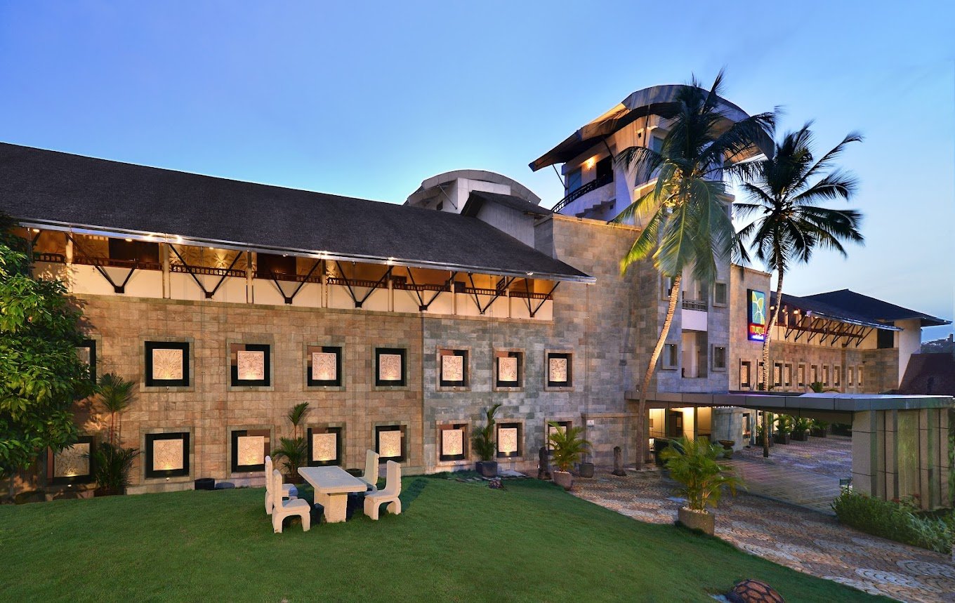 Gokulam Grand Turtle on the Beach FI