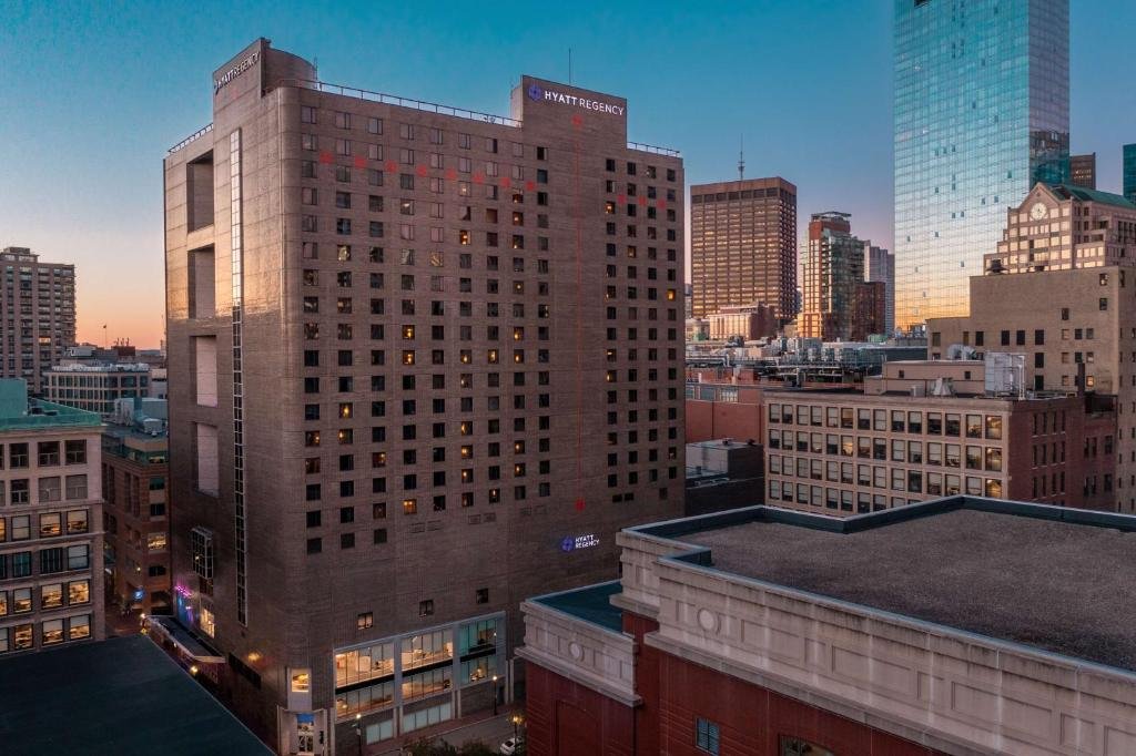 Hyatt Regency Boston FI
