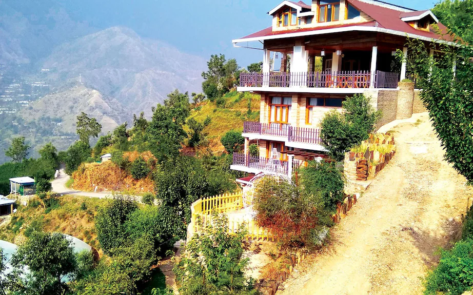 The Garden Courts FI